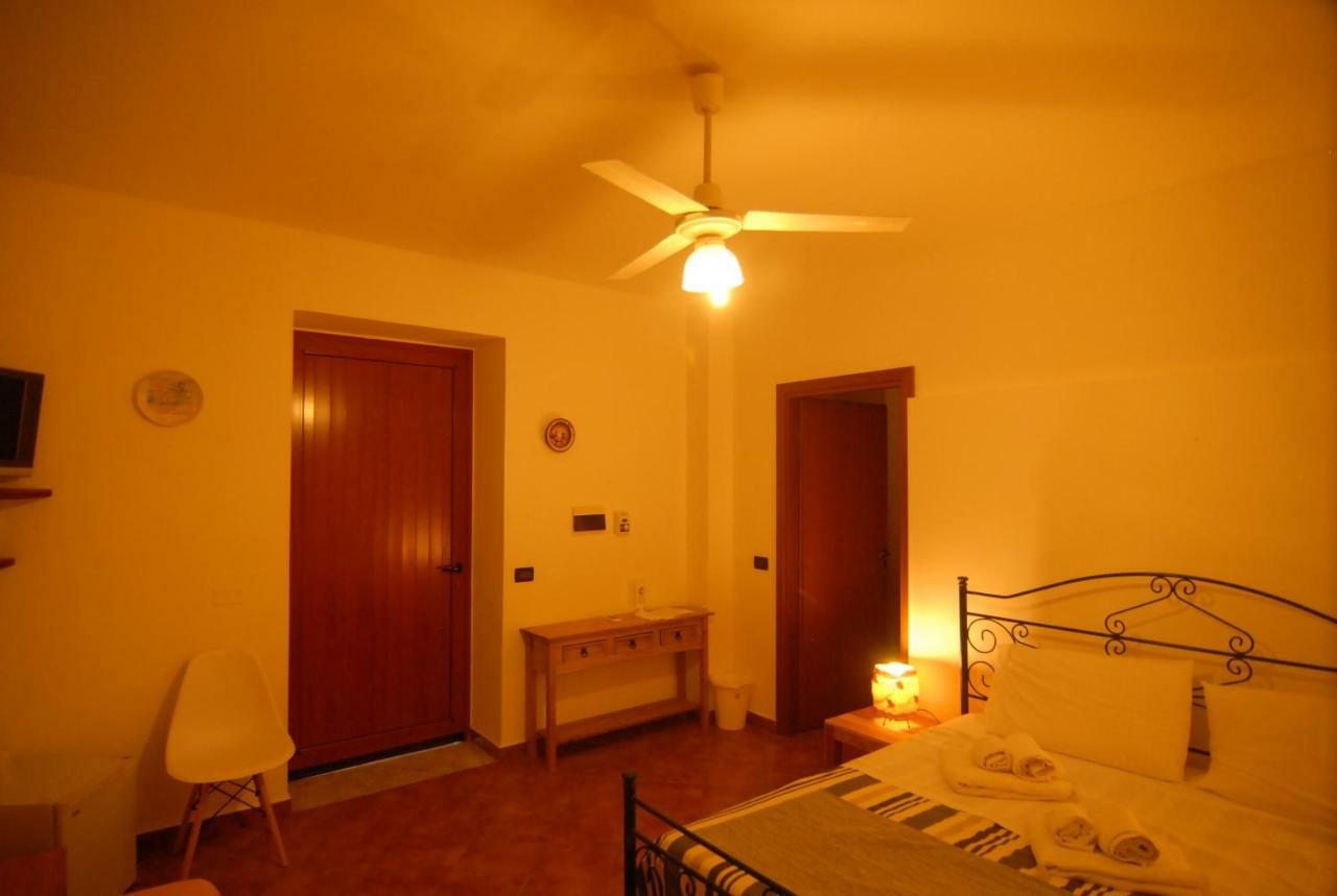 Eoliano B&B Malfa  Exteriör bild
